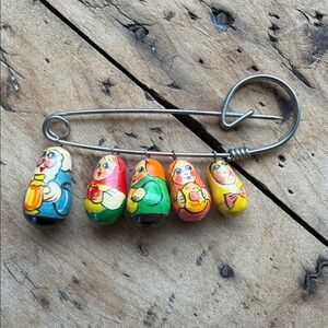 Vintage Mid Century Russian Nesting Doll Brooch Family ADORABLE.